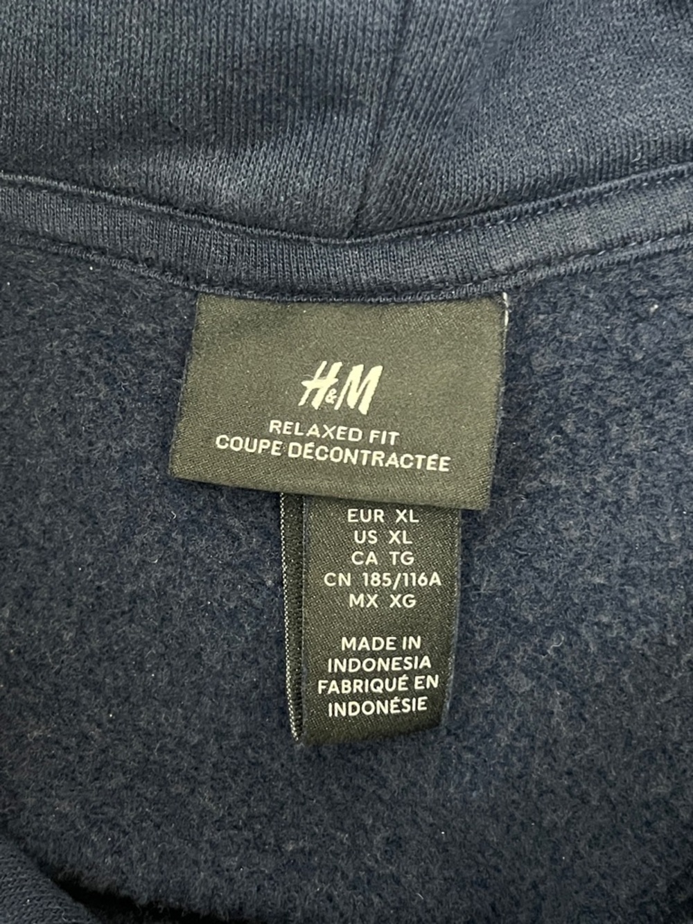 NWOT H&M Navy Pullover Hoodie with Kangaroo Pocket - Picture 4 of 5